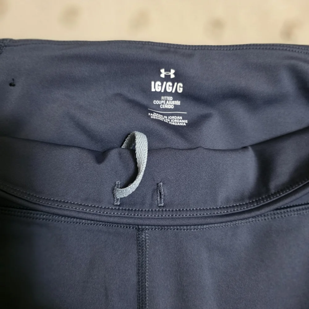 Under Armour Women's Large Slate Blue High-Rise Bike Shorts - Picture 3 of 6